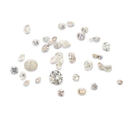 Estate Jewelry 2 Carats White and Champagne Diamonds