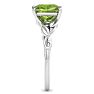Peridot Ring: 1 1/2 Carat Peridot Ring Image-4