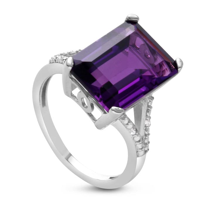 Unreal, Massive 10 Carat Vibrant Amethyst and Diamond Ring! Killer Ring, Killer Price!