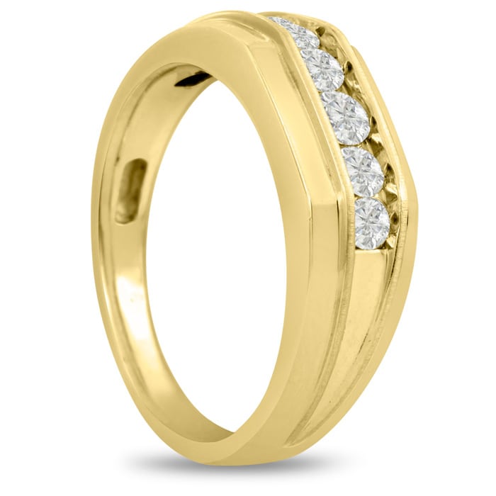 Men's 1/2ct Diamond Ring In 14K Yellow Gold