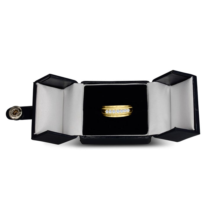 Men's 1/2ct Diamond Ring In 10K Yellow Gold