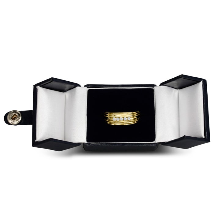 Men's 1/4ct Diamond Ring In 10K Yellow Gold