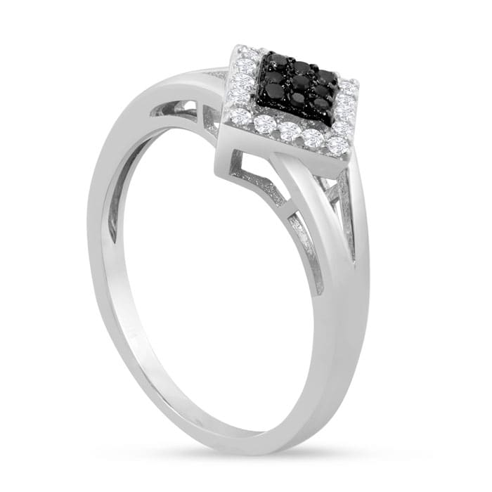1/5ct Black and White Princess Diamond Ring