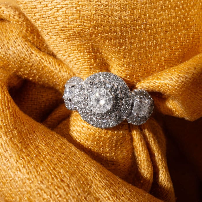 La Gigante! The Hugest Ladies' 2 Carat Engagement Ring In SuperJeweler History!