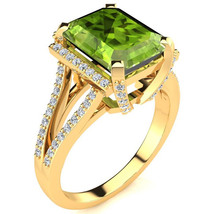 4 Carat Peridot and Halo Diamond Ring In 14 Karat Yellow Gold
