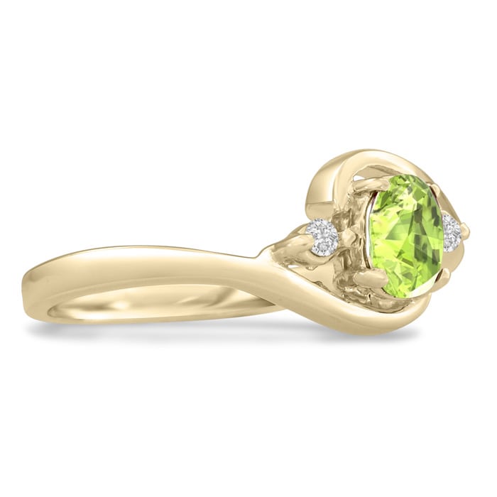 1/2ct Peridot and Diamond Ring In 14K Yellow Gold
