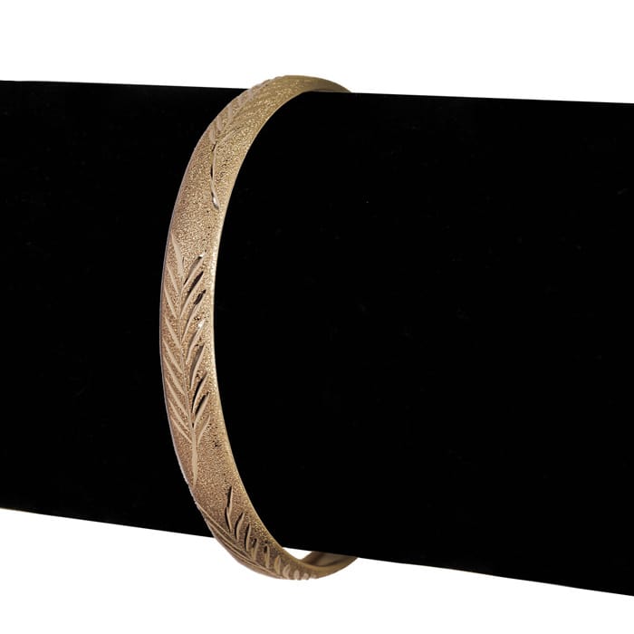 10K Yellow Gold Flexible Bangle Bracelet With Leaf Design, 7 Inches