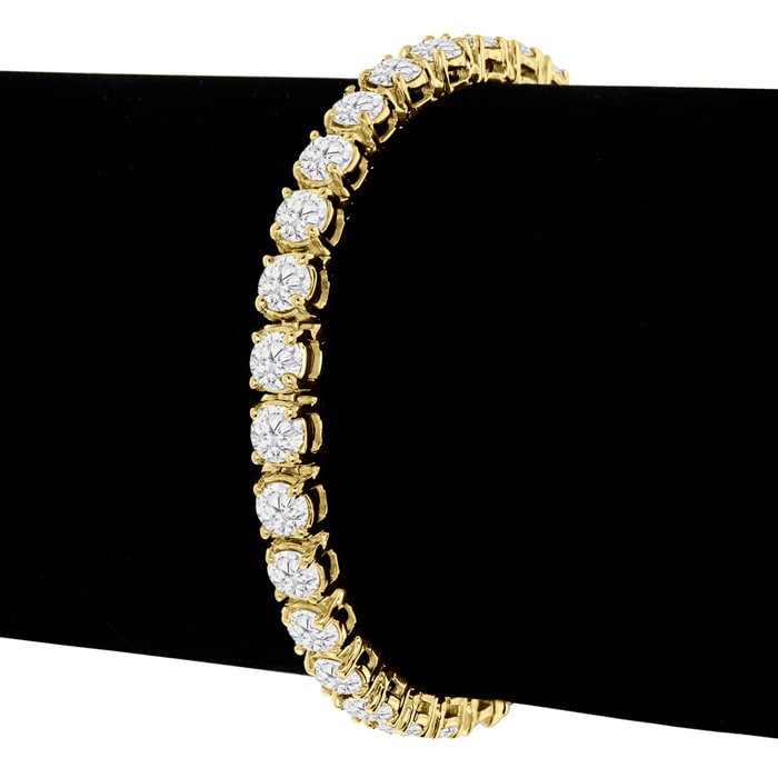 9 Carat Diamond Tennis Bracelet In 14 Karat Yellow Gold, 7 Inches