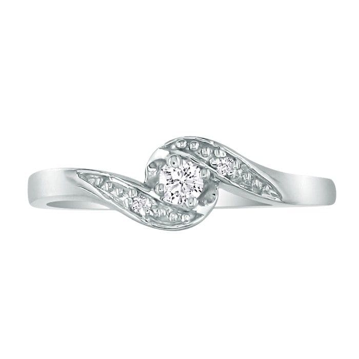 Low Diamond Promise Ring