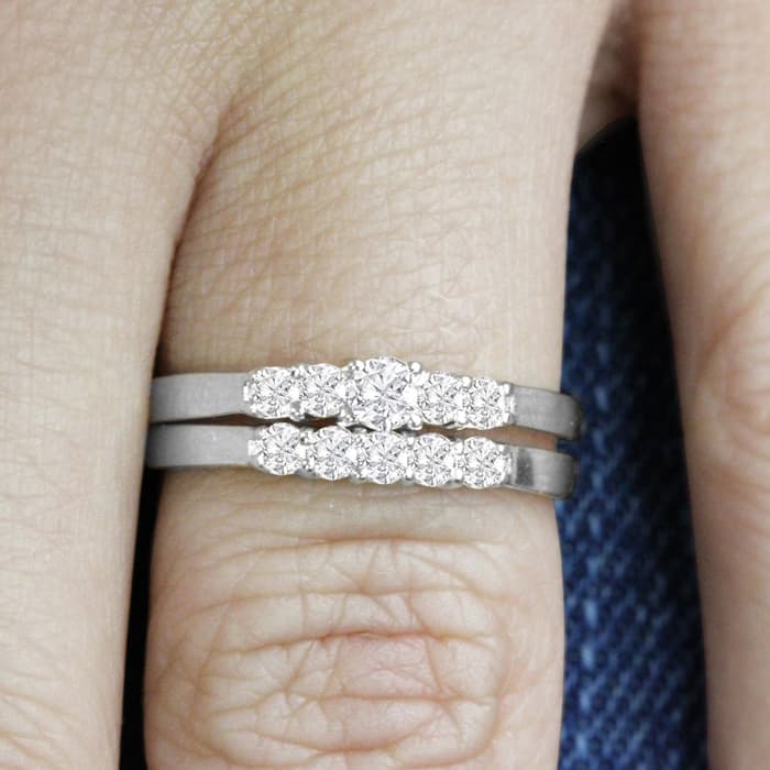 1/2ct Diamond Bridal Set With .12ct Center Diamond in 14k White Gold, Size 6