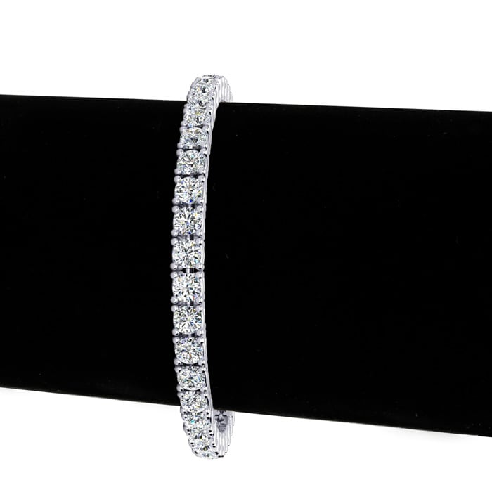 7 Carat Round Diamond Tennis Bracelet In 14 Karat Yellow Gold, 7 Inches