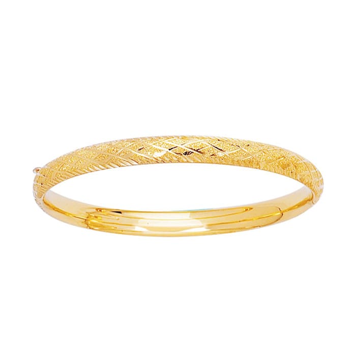 14 Karat Yellow Gold Kids Diamond Cut Bangle Bracelet, 5 1/2 Inches