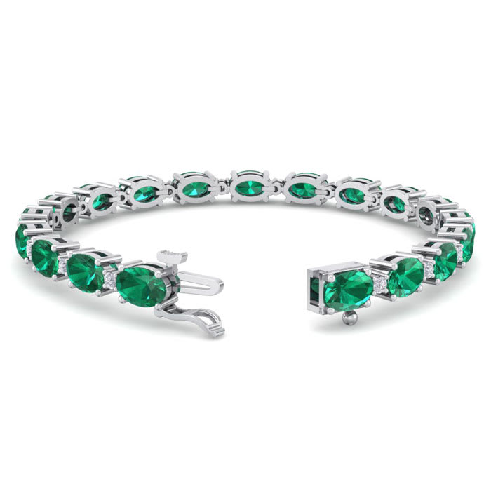 9 Carat Oval Shape Emerald and Diamond Bracelet In 14 Karat White Gold, 7 Inches