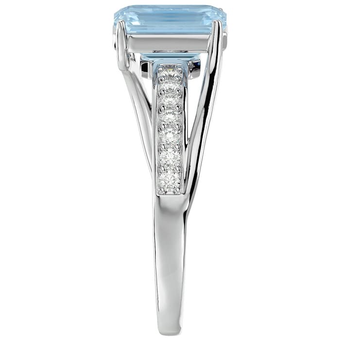Aquamarine Ring: Aquamarine Jewelry: 1 1/2 Carat Emerald Shape Aquamarine and Diamond Ring In 14 Karat White Gold