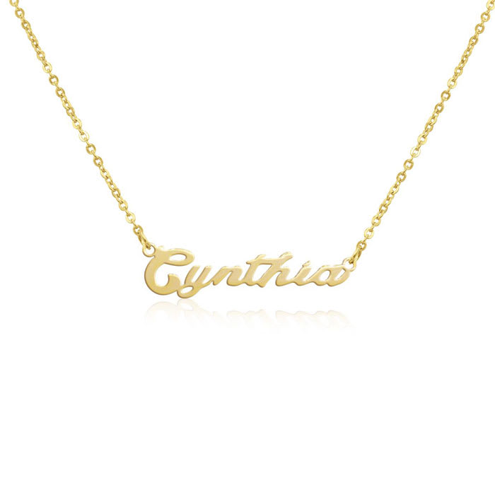 Cynthia Nameplate Necklace In Gold 