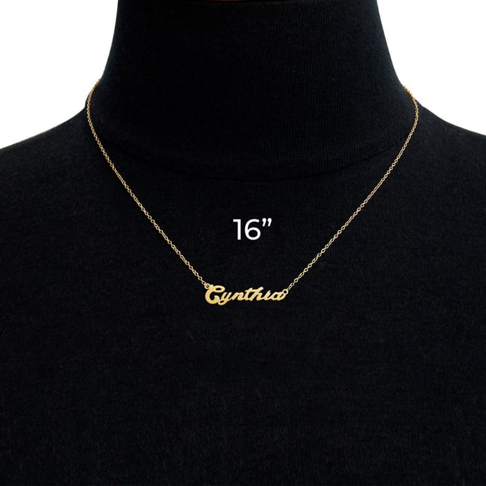 Cynthia Nameplate Necklace In Gold 