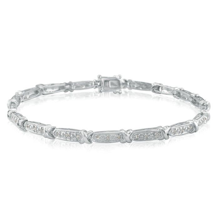 1/4ct Diamond Bracelet Crafted in Sterling Silver