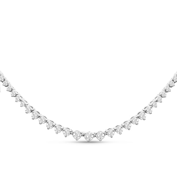 Graduated 5 1/2 Carat Diamond Tennis Necklace In 14 Karat White Gold, 18 Inches