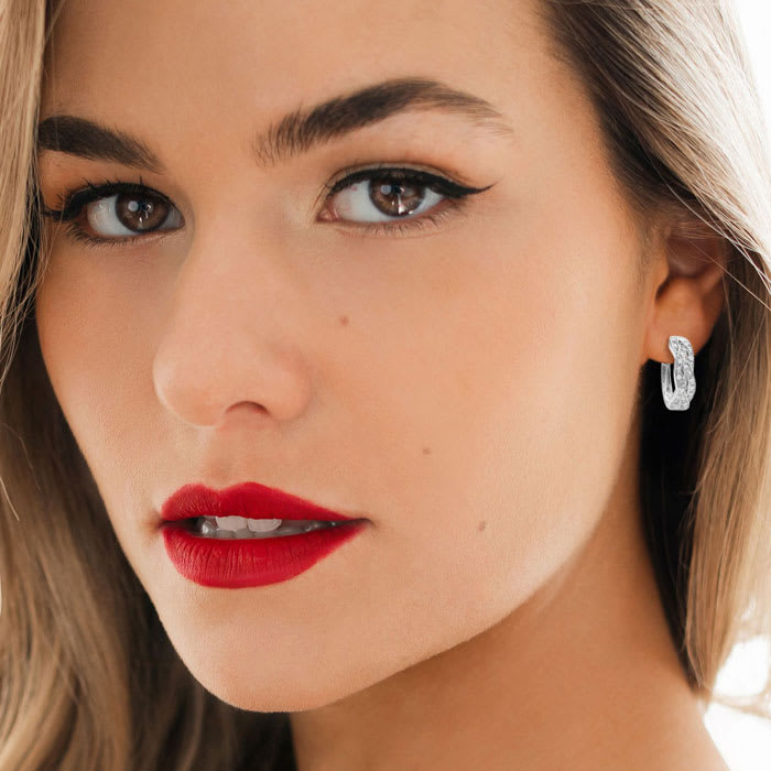 1/4ct Oval Shape Diamond Infinity Hoop Earrings In Sterling Silver