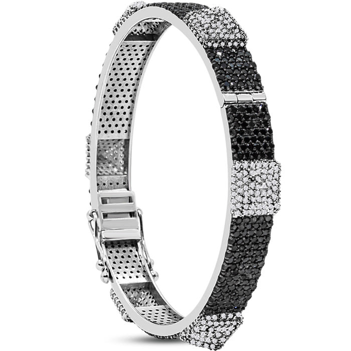 7 3/4 Carat Black and White Diamond Spike Bangle Bracelet In 14 Karat White Gold, 6 1/2 Inches