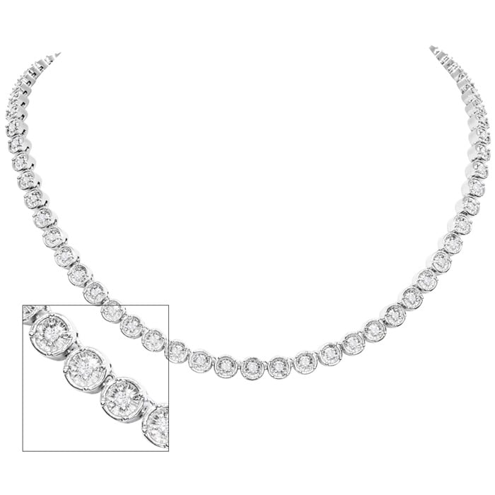 White gold and diamond necklace 0,17 carats