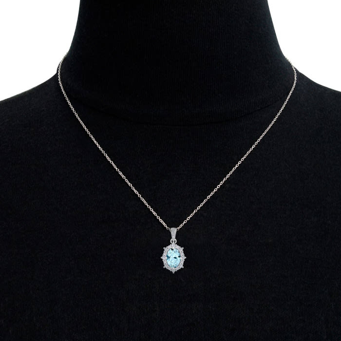 Aquamarine Necklace: 1 1/3 Carat Aquamarine and Diamond Necklace