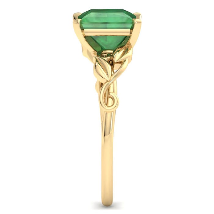 Emerald Ring: 1 1/2 Carat Emerald Ring