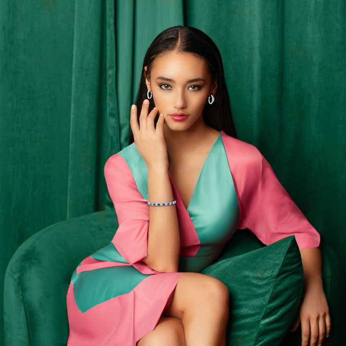 1/4 Carat Diamond Halo Look Hoop Earrings, 3/4 Inch.  So Beautiful And Brand New!