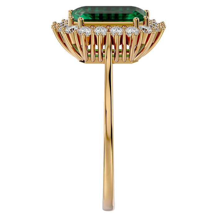 2 1/2 Carat Emerald and Halo Diamond Ring In 14K Yellow Gold