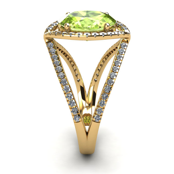 1 3/4 Carat Oval Shape Peridot and Halo Diamond Ring In 14 Karat Yellow Gold