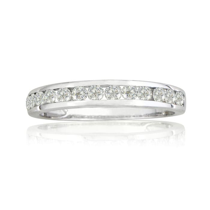 1/4 Carat Diamond Wedding Band In Platinum