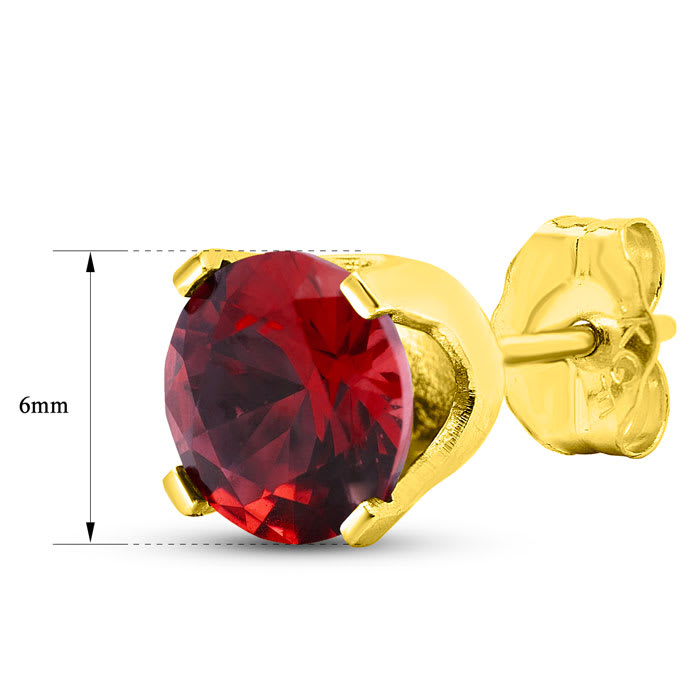 1 1/2 Carat Garnet Stud Earrings In Yellow Gold