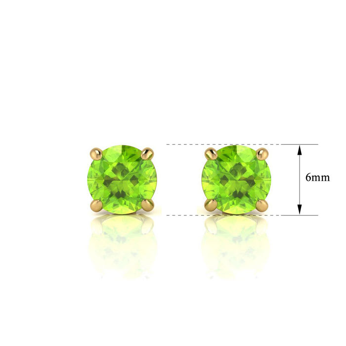 1 1/2 Carat Peridot Stud Earrings In Yellow Gold