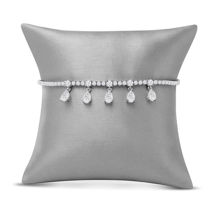 Estate Jewelry 14 Karat White Gold 4 1/2 Carat Diamond Tennis Plus Bracelet, 7 Inches