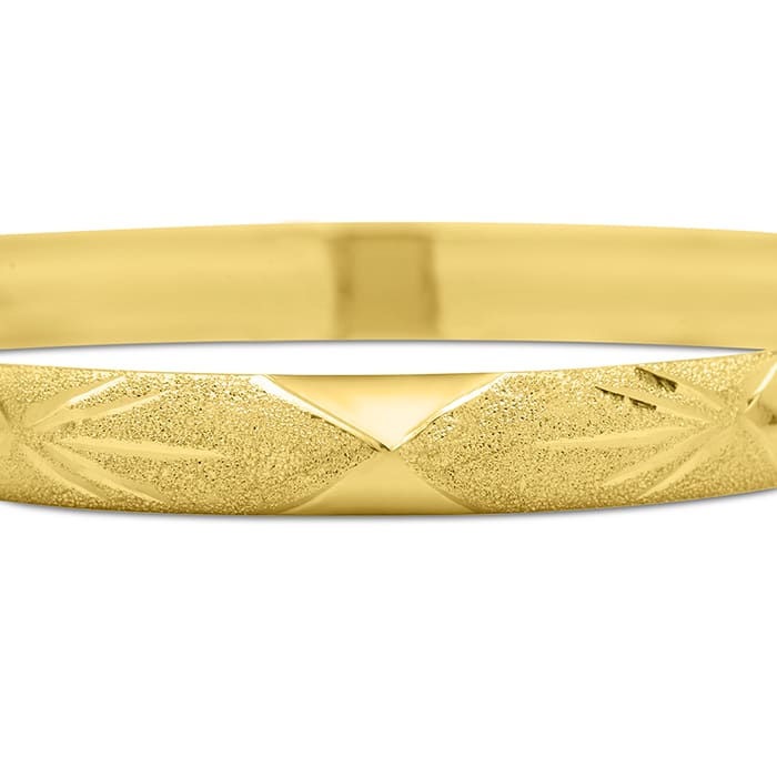 10 Karat Yellow Gold Flexible Diamond Cut Bangle Bracelet, 7 Inches