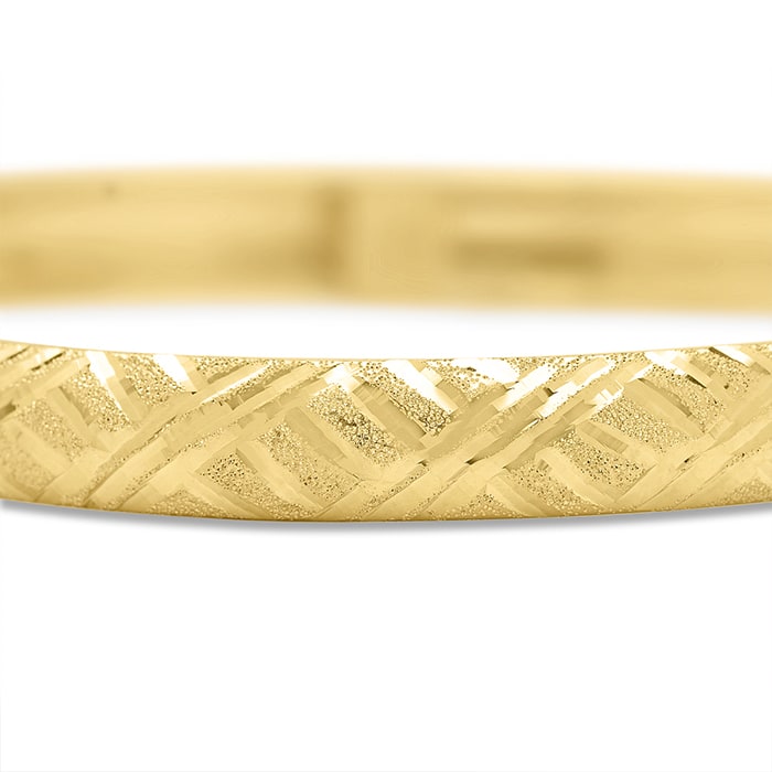 10 Karat Yellow Gold Flexible Diamond Cut Bangle Bracelet, 7 Inches