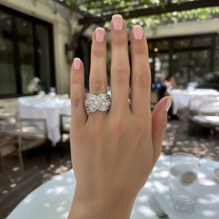 Estate Jewelry 3 Carat Diamond Ribbon Bypass Cluster Ring In 14 Karat White Gold, Size 7