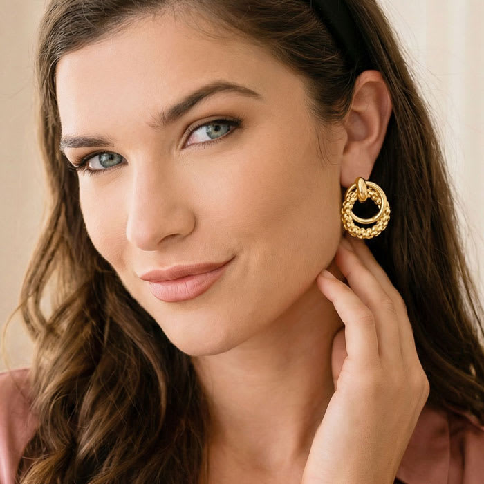 Jaclyn Smith Refined Drop Earrings In Gold