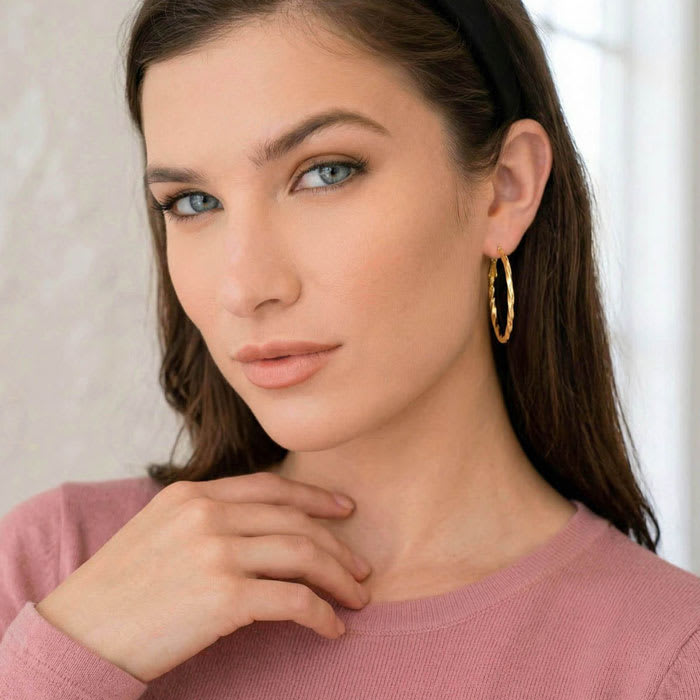 Jaclyn Smith Classic Hoop Earrings In Gold