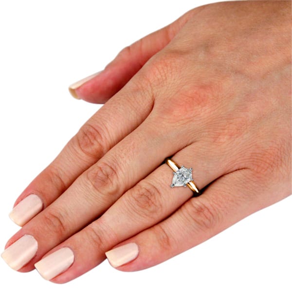 3/4 Carat Pear Shape Diamond Solitaire Ring In 14K Yellow Gold