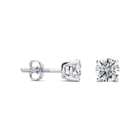 1 1/4 Carat Natural Round Diamond Stud Earrings In Platinum