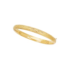 14 Karat Yellow Gold 5.5mm 5.50 Inch Children's Shiny Diamond Cut Bangle with Diamond Pattern