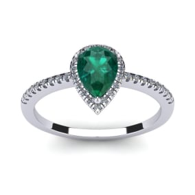 3/4 Carat Pear Shape Emerald and Halo Diamond Ring In 14 Karat White Gold