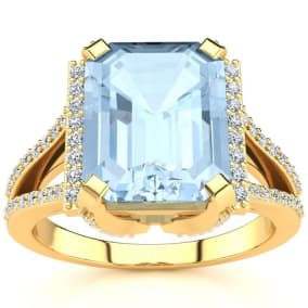 4 Carat Aquamarine and Halo Diamond Ring In 14 Karat Yellow Gold
