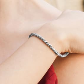 1 Carat Rose Cut Diamond San Marco Bracelet, 7 Inches. Beloved Style For So Many Years!