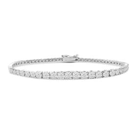 Estate Jewelry 14 Karat White Gold 5 Carat Graduated Diamond Tennis Bracelet, 7 Inches