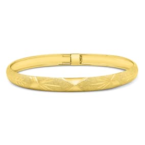 10 Karat Yellow Gold Flexible Diamond Cut Bangle Bracelet, 7 Inches