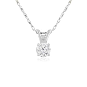 Nearly 1/4ct Natural Fiery Natural Diamond Necklace In White Gold