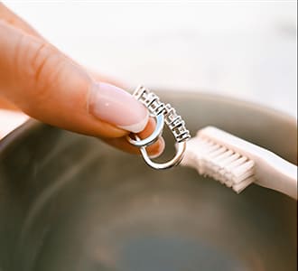 How to Clean your Diamond Drop Earrings